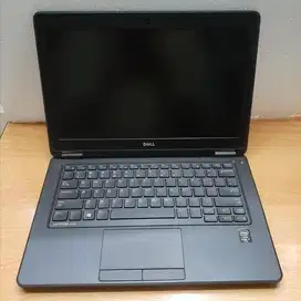 Laptop Dell E7250 Core i7 Gen 5 Ram 8gb / Ssd 256gb