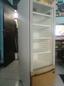 Jual showcase pendingin minuman