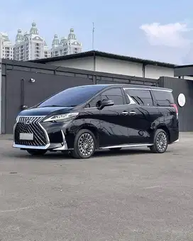 Lexus LM350 Tahun 2023 ANTIK