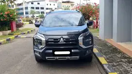 Km12rb mitsubishi xpander cross premium cvt 2023 abu