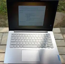 IDEAPAD 3 14ITL6,Intel i-5 Gen 11th 2.40 GHz,Memory 1 TB,RAM 16 GB