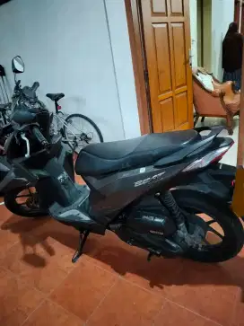 Sepeda motor Honda Beat
