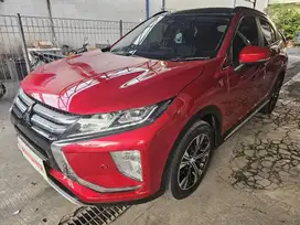 (Harga Cash) Mitsubishi Eclipse Cross Ultimate Cvt 2019 Merah
