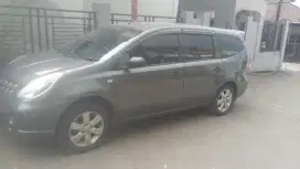 Nissan Grand Livina xv.1.5 manual