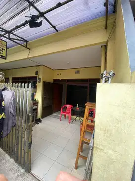 JUAL RUMAH KOS 7 KAMAR 2 LANTAI KOTA BAMBU SELATAN STRATEGIS TERAWAT