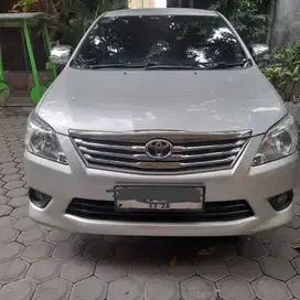 Toyota Kijang Innova 2012 Diesel