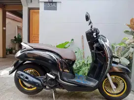 Honda scoopy 2018
