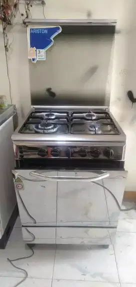 KOMPOR GAS ARISTON