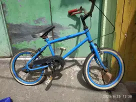 Jual Murah Sepeda BMX UK Roda 16 untuk usia 5 - 10