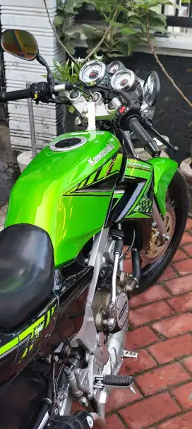 Dijual Kawasaki ninja R