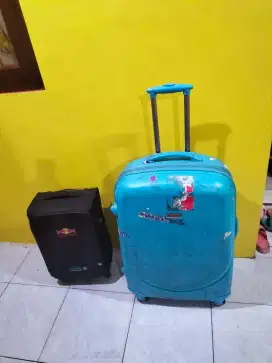 Koper jumbo dan koper kecil