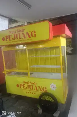 Gerobak Roti Bakar Kondisi Masih Bagus