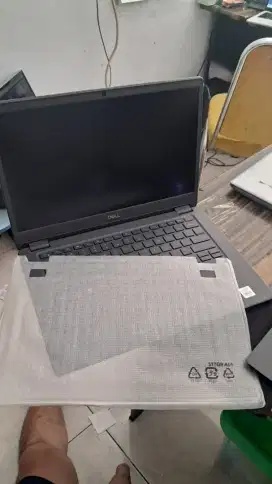 Dell 3410 Core i3 G10 Ram 8 SSD 256
