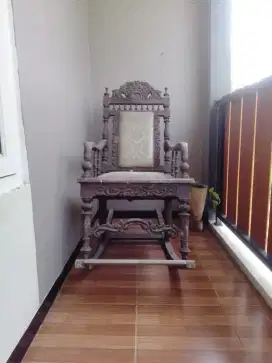 Jual murah kursi goyang dan divan jati asli utuh