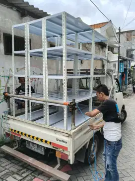 Rak besi siku dan ramping