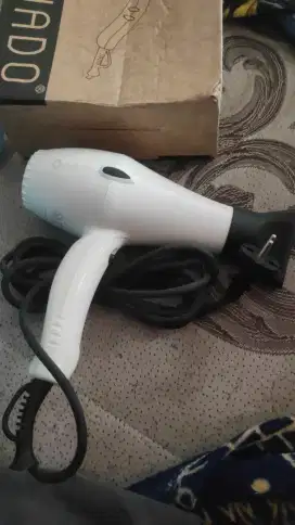 Hair dryer merk tornado