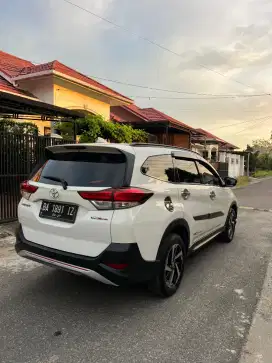 Dijual cepat Rush TRD Sportivo A/T