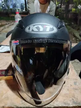 Helm kyt kyoto mulus