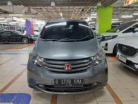 HONDA FREED PSD AT TERMURAH 2010 GREEY LENGKAP TYPE