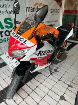CBR 150 REPSOL 2015 SAS JL BARATA JAYA 19 NO 5
