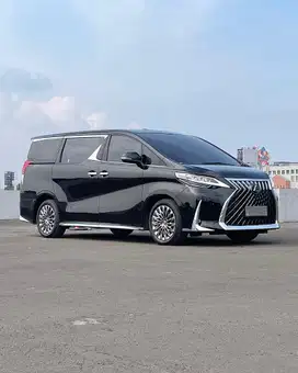 Lexus LM350 7-Seater 2023
