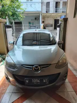 Mazda 2 Sport 2012