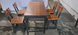 Dijual 7 Set Meja Kursi Warmindo