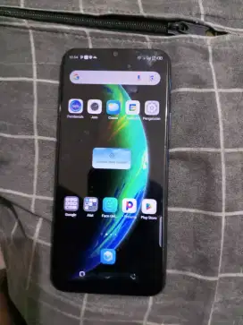 Handpone Infinix hot 8