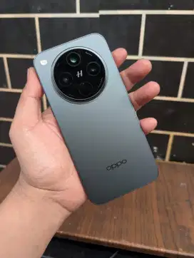 Oppo Find X8 5G 12/256 Mulus Garansi On Bisa Tuker Tambah