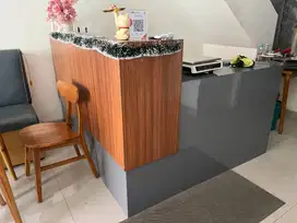 meja kasir sofa restoran kafe tv lampu sorot