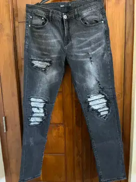 Harada Jeans ready size 32 34 36 kondisi baru