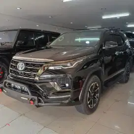 Only 14k kilometer Toyota Fortuner VRZ GR Sport 2021