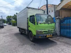 hino dutro 110 engkel box long chassis
