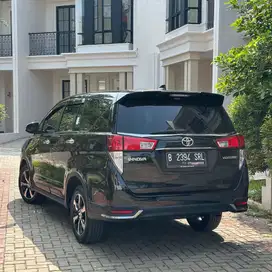 Innova Venturer Diesel KM 50rb