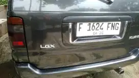 Toyota kijang lgx th 97