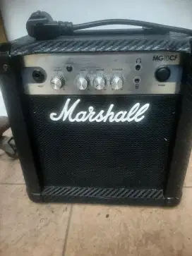 Di jual keyboard speaker aktif