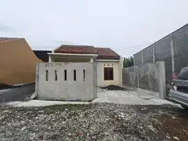Rumah Baru Siap Pakai Bagus di Manggung Ngemplak Boyolali (At)