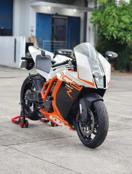 KTM RC8 R FP 2015 / 2023 / Odo 1rbu Kilometer