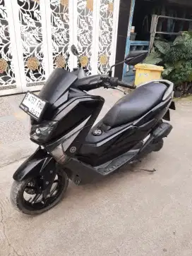 Yamaha Nmax 2016 ss lengkap mesin bagus pajak Hidup Bekasi kabupaten