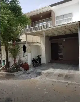 Rumah Minimalis Forest Mansion Surabaya Barat