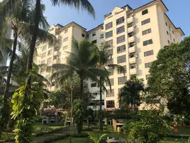 EKSKLUSIF! Apartment Kemang Jaya Dijual. 2+1 BR. Expat Area. NEGO