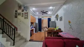 Dijual rumah siap huni 2lantai cluster di Metland Menteng Cakung Jakar