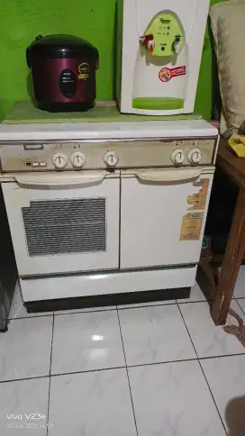 KOMPO /STEVO TECHNO GAS BEKAS