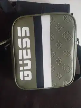 Tas selempang pria GUESS ORI
