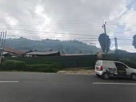 Tanah 2 Muka Daerah Ramai Strategis Jalan Raya Lembang Bandung