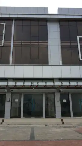 Ruko Avenue 3 Lantai di Jakarta Garden City JGC, Jakarta Timur