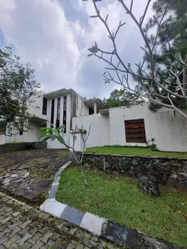 Dijual Cepat Rumah dan Kavling di Perumahan Rancamaya Golf Estate