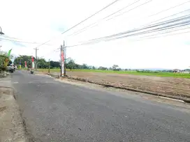 5 menit Candi Sambisari Tanah tepi jalan Utara Purwomatani Jogja