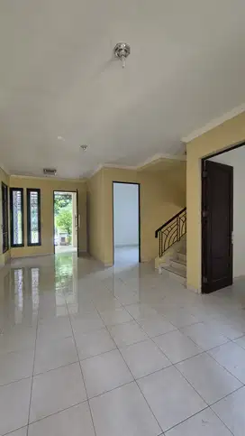 DIJUAL RUMAH BAGUS RANGKA BAJA RINGAN LEGENDA WISATA CIBUBUR BOGOR