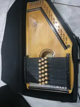 Alat musik Kecapi merk SAMICK Made in Korea